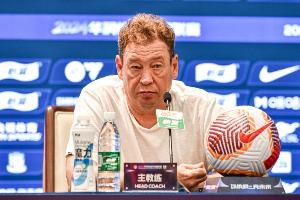 开云注册入口-记者：申花不怕压出来进攻的强队，蓉城的技战术风格有点克制申花