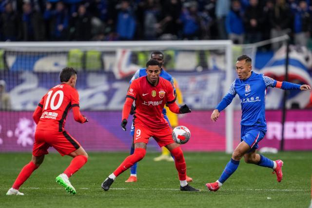 开云在线-【中超大势】消费降级实力均衡 双雄争霸变五足鼎立