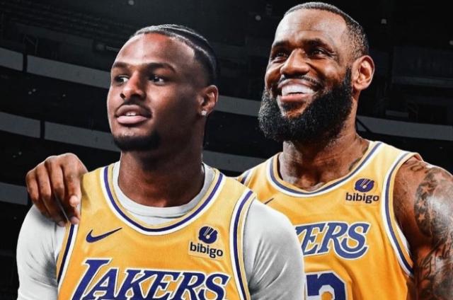 开云注册入口-詹皇父子一起出战倒计时？雷迪克：已经有过探讨