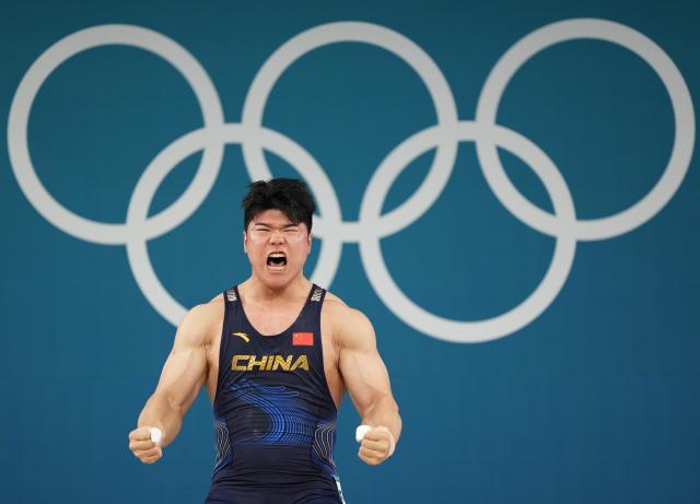 1723296546254019622.jpg 巴黎奥运会丨举重——男子102公斤级赛况XxjpseC010687_20240810_MVPFN0A001.jpg