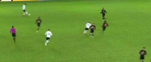 1612988843454076470.gif 6091.gif